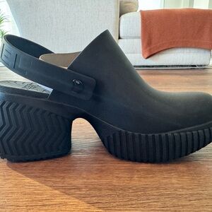Sorel Black Women's Clog Heel